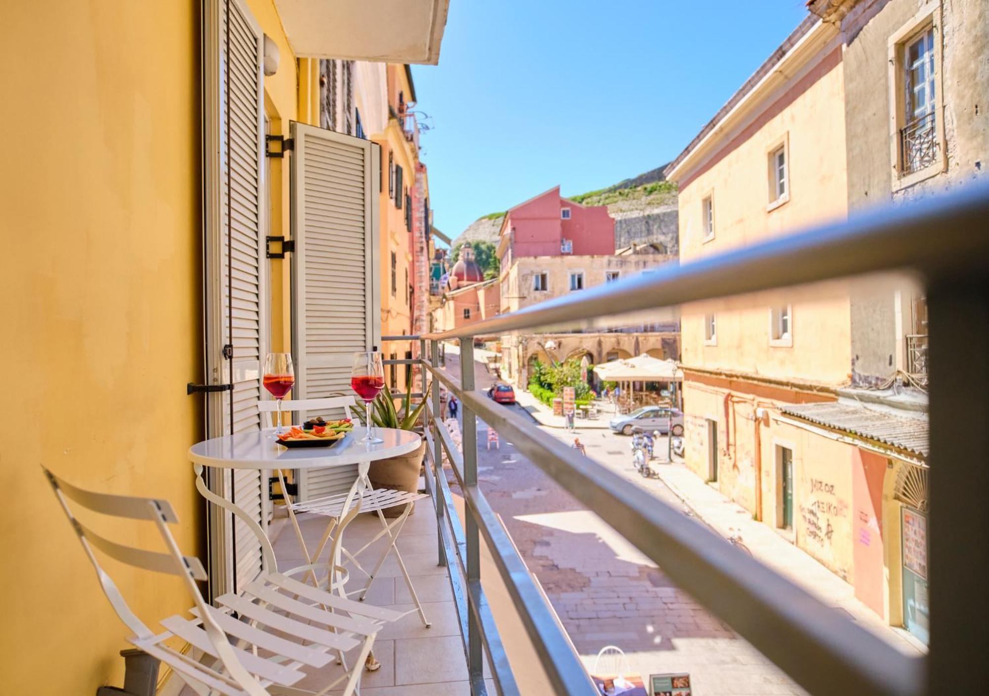 Paradosiakon Apartment Corfu Town מראה חיצוני תמונה